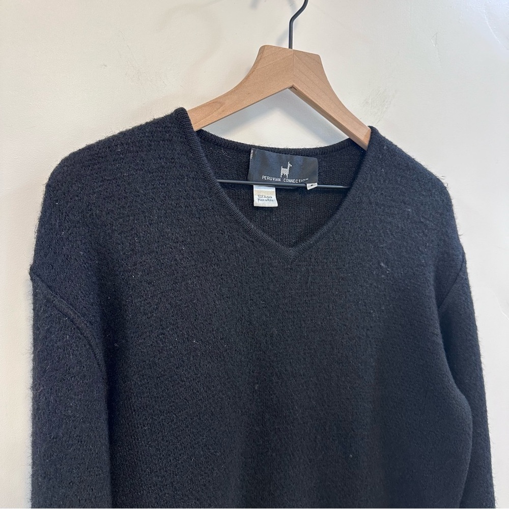 Peruvian Connection Black V-Neck Sweater 100%
Alpaca Knit Size s Women's - Picture 4 of 7
